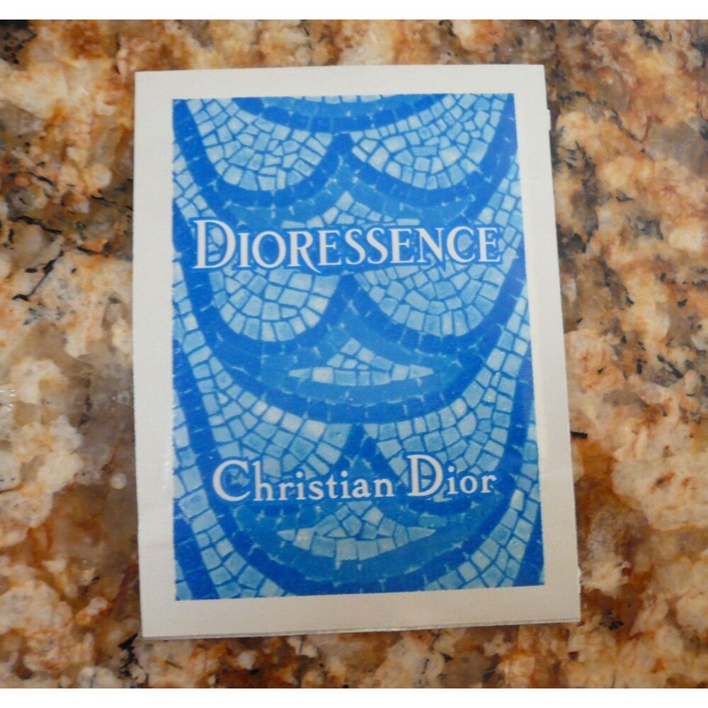 Vintage Early 1970's Christian Dior Dioressence 9 Perfume Wipe Packets in Box - Picture 4 of 5